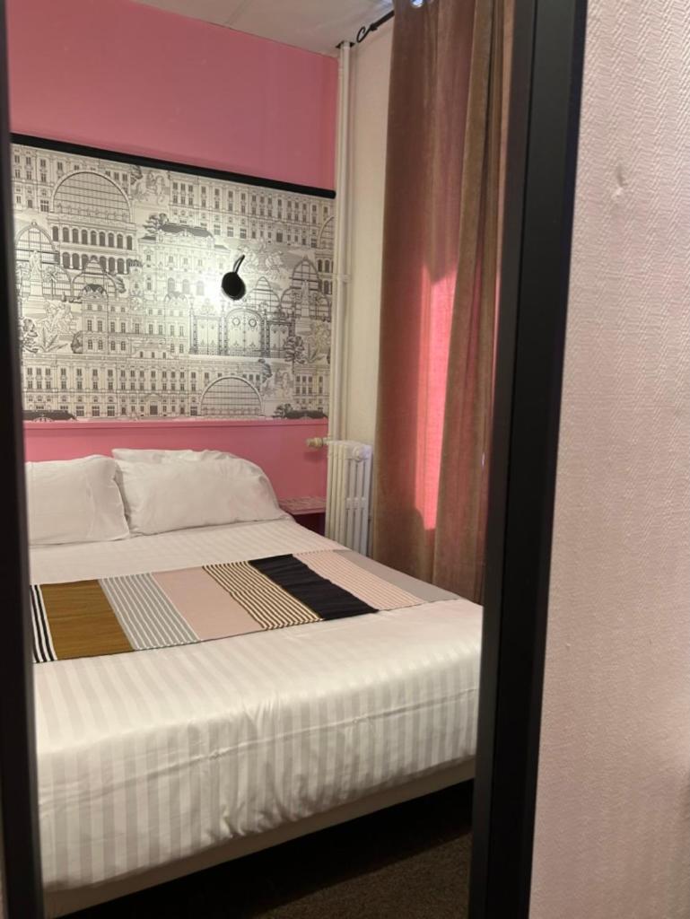 Hotel De La Croix-Rousse Лион Экстерьер фото